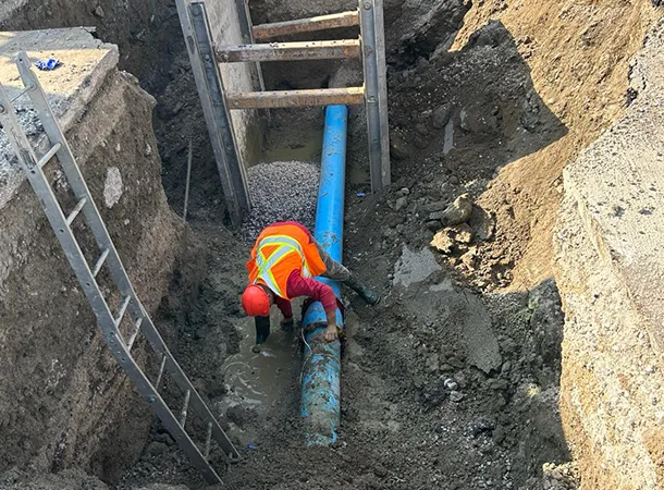 Sewer Pipe Burst Replacement in Toronto, ON