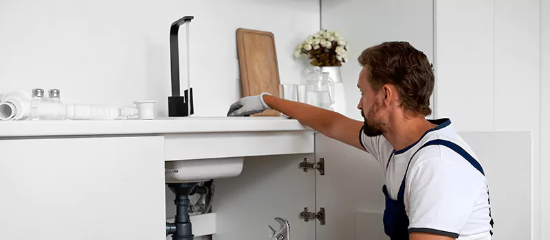 Reliable Bathroom Plumber Services in Toronto, ON